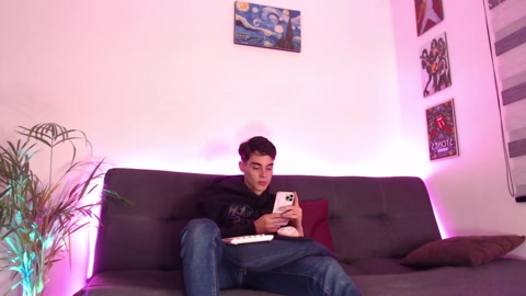 2gays_1straight  08-01-2023